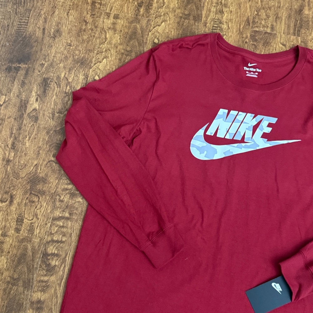 Nike Team Crimson Long Sleeve Tee Size XXL - Picture 5 of 17
